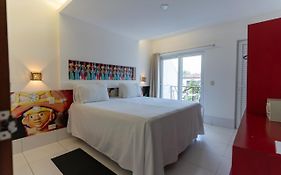 Galeria e Suites Canto do Sol